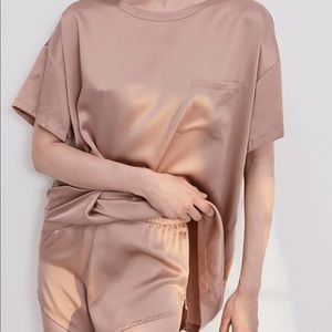 Lunya Washable Silk Tee Set - new!